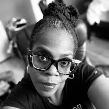 🗣️WE COULDA HAD A BAD BISH!! *Lizzo voice