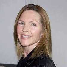 Tara Pike's Instagram, Twitter & Facebook