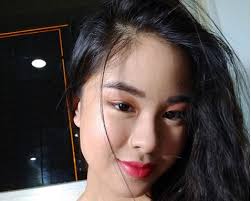 We would like to show you a description here but the site won't allow us. Kisses Delavin On Having An Official On Screen Love Team