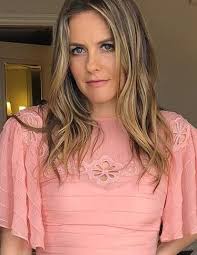 So i was lucky enough to enjoy some yum city food before the grand opening. Vegan Celeb Alicia Silverstone S Sustainable Closet Is A Cruelty Free Fashion Haven