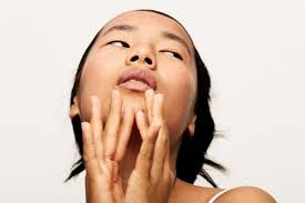 Can you use gigi wax on muslin strips? How To Get Rid Of Wax From The Skin And Household Items