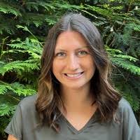 Jenna Farr's Instagram, Twitter & Facebook