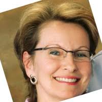 Terri Craven's Instagram, Twitter & Facebook