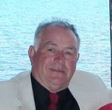 Daniel Tufts's Instagram, Twitter & Facebook