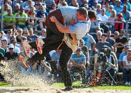 Jun 27, 2021 · mit 27 jahren erringt der thurgauer schwinger domenic schneider seinen zweiten sieg an einem kranzfest. Esaf 2019 Die Gegenwelt Des Urchigen Warum Schwingen So Popular Ist Watson