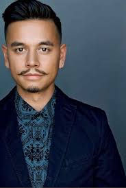 Fix-Him-Upper (Serie de TV 2021– )