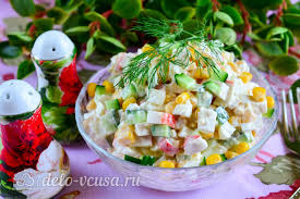 салат с морской капустой и крабовыми палочками и горошком Krabovyj Salat S Kukuruzoj I Ogurcom Recept S Foto