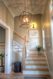 The Railing And Light Fixture Look Great In This Staircase Space Escaliers Maison Decoration Appartement Deco Escalier
