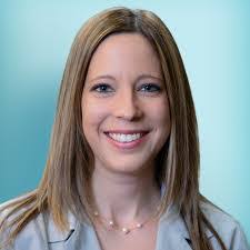 Elizabeth Flaherty's Instagram, Twitter & Facebook