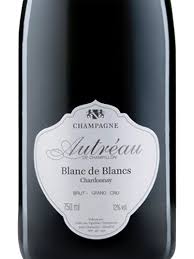 It is a stemming wine exclusively of vine chardonnay: Autreau De Champillon Blanc De Blancs Brut Champagne Grand Cru Vivino