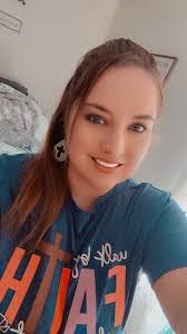 Bethany Copley's Instagram, Twitter & Facebook