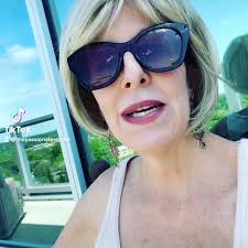 Mini review: Triptych by Karin Slaughter