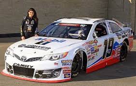 The star nursery 100 is scheduled for broadcast on nbcsn next tuesday, march 5. 62 Hallie Deegan K N Series Ideas Female Racers Women Drivers K N