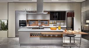A few years ago i had a running tussle with a professional who insisted that lacquer had to be cleaned out of the spray gun at the end of every workday. Oppein Kitchen In Africa Silver Flashing Lacquer Straight Line Kitchen With Island Plcc18087