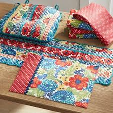 The Pioneer Woman 4 Pack Floral Kitchen Towel Set Walmart Com In 2020 Pioneer Woman Kitchen Pioneer Woman Set Pioneer Woman Kitchen Decor