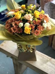 Right from the time the couple meets each other until this page has handpicked wedding anniversary flowers that are attractively arranged and presented. Golden Wedding Anniversary Aqua Buy Online Or Call 01473 250 076