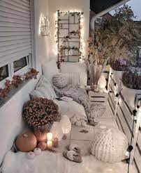 Pin By Toni Vandenberg On Home Decor Apartment Balcony Decorating Small Balcony Decor Balcony Decor