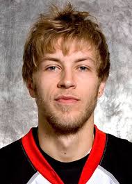 Player photos for the 2003-04 Kelowna Rockets at hockeydb.com