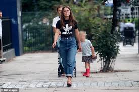 In the july issue of harper's bazaar uk, the british actress, 36, revealed it took her hearing other women's experiences. Keira Knightley James Righton And Daughters Walk In London Aktuelle Boulevard Nachrichten Und Fotogalerien Zu Stars Sternchen
