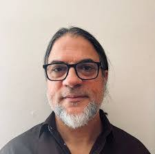 Juan Thomas's Instagram, Twitter & Facebook