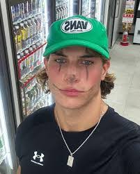 Ben Batchelor's Instagram, Twitter & Facebook