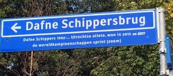 Start en finish bij de nieuwe all4running winkel in hartje utrecht. Cycling Onto The Dafne Schippersbrug Bicycle Dutch