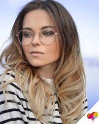 Ein moderner profi lockenstab für glänzende locken hingegen weist eine hochwertige keramikbeschichtung auf, durch die hitze gut verteilt. Locken Ohne Hitze 8 Ideen Fur Gesunde Hollywood Wellen Lovethislook De