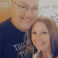 Jewelry sorting with pet helper