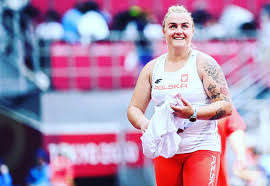 Anita włodarczyk is a polish hammer thrower. Dp8mbejiaqmb8m
