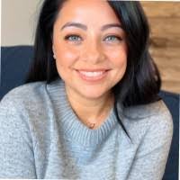 Jessica Ingles's Instagram, Twitter & Facebook