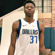 + body measurements & other facts. Kostas Antetokounmpo Bio Salary Net Worth Married Relationship Career Biography Contract Stats Family Age