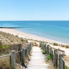 Noirmoutier My Desert Island Paradise In The Vendee France Holidays The Guardian Here's what all the islanders' lingo means. noirmoutier my desert island paradise