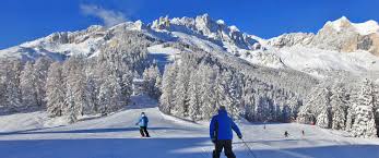 Both in summer and in winter, our hotel in moena is an interesting reference point for your holiday in the dolomites! Ski Rental Val Di Fassa Ski Hire Online