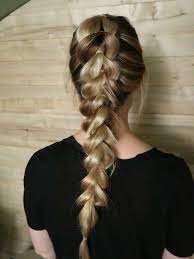 14 bible verses about plaiting. Braiding In Vain