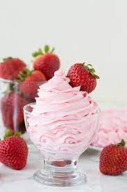 Just heavy whipping cream (or heavy cream), powdered sugar and vanilla extract. Strawberry Whipped Cream 3 Ingredient Strawberry Frosting