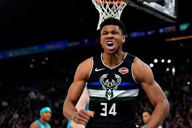 Αθανάσιος θανάσης αντετοκούνμπο, greek pronunciation: Giannis Antetokounmpo Top 3 Games Of The Season Before Hiatus