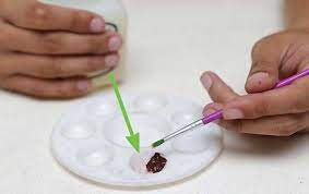 Acrylic paint and pouring medium. How To Thin Acrylic Paint In Different Ways