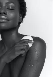 Meet the Australian clean beauty brand generating millions through word of  mouth