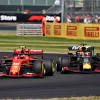 Der crash hatte eine rennunterbrechung zur folge, verstappen musste behandelt werden. 1