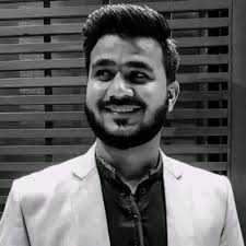 Firefighter dies in rescue operation