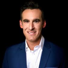 Mac Ride (@macridemore)