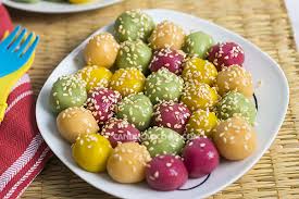Nếu thấy hơi khô thì bạn thêm 1 xíu nước vào 1. Banh Troi Mau Sáº¯c Tá»± Nhien Candy Can Cook