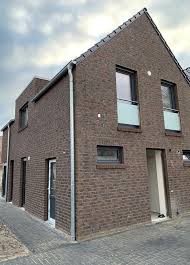 Die kreisstadt cloppenburg liegt recht westlich in niedersachsen und ist mit über 30.000 einwohnern sehr belebt. Meyer Preuth Gbr Doppelhaushalfte Zum 01 01 2019 Im Herzen Von Cloppenburg Zu Vermieten 102 M Wohnflache 3 Zimmer Inkl Carport Ruhige Sieldungslage Http Www Ilogu De Immobilie 41854 Sonstige Wohnung Mieten In Cloppenburg 102 Qm Wohnflaeche 3