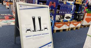 4,5 von 5 sternen 4.242 sternebewertungen playstation 4, die neueste generation des entertainment systems, definiert reichhaltiges und beeindruckendes gameplay, völlig neu. Wann Kann Man Die Playstation 5 Wieder Kaufen Update Gameswirtschaft De