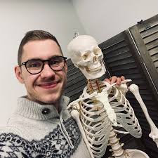 Victor-Emmanuel DE PRIESTER (@depriester_osteopathe) • Instagram photos and  videos