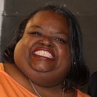 Lisa Finch's Instagram, Twitter & Facebook