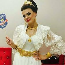 Irem Betul Adli Kullanicinin Aksesuar Panosundaki Pin 2020 Gelin Damatlar Kemer