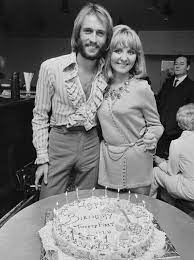 As a teenager, she toured the northern clubs with her band, the luvvers. Lulu Turns 70 Today Best Pictures Of Singer As She Celebrates Her 70th Birthday Celebrity News Showbiz Tv Express Co Uk