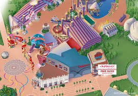 Vind je het maar een gedoe om met zo'n grote, papieren plattegrond door het park te lopen? Winkelen In Disney Village