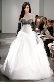 The bride wore vera wang, but see how zuhair murad, reem acra and other designers envisioned the reality star on her big day. Kim Kardashian S Wedding Dress Kanye West Celebrity Weddings Glamour